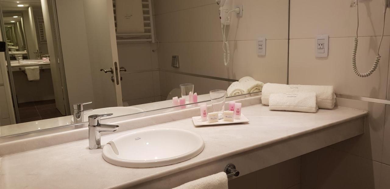 Rental Suites กัมปาเนีย ภายนอก รูปภาพ